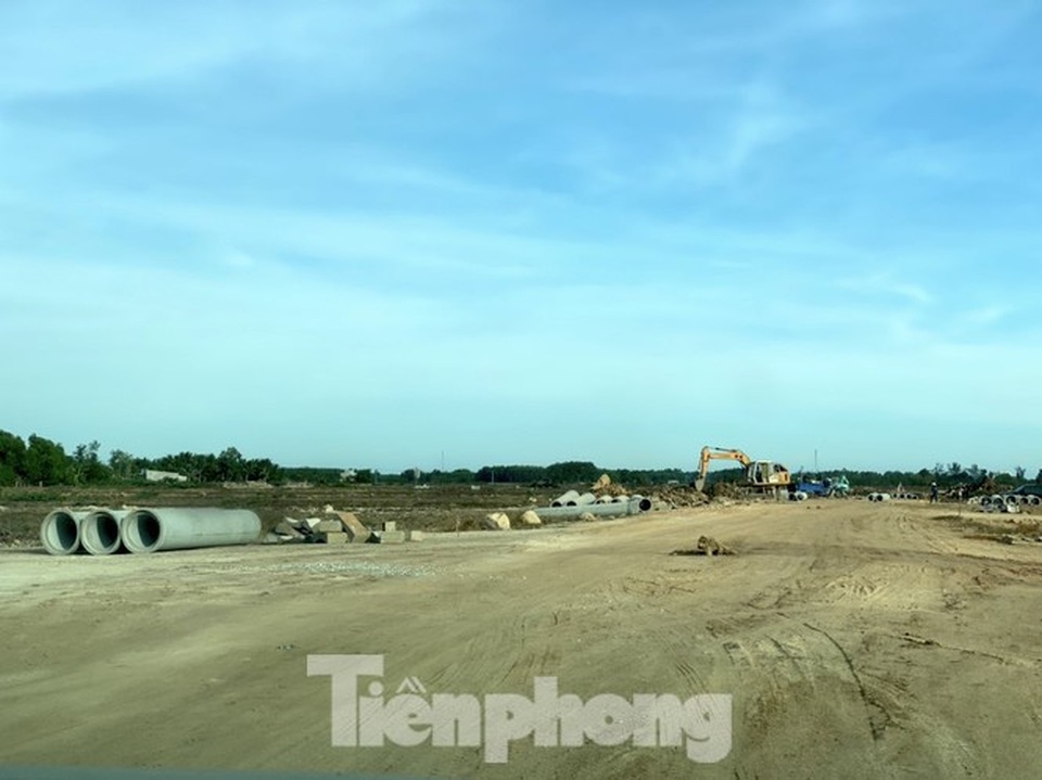 Rộ huy động trái phép, Vũng Tàu lệnh kiểm tra thực địa tất cả dự án BĐS - 2 Rộ huy động trái phép, Vũng Tàu lệnh kiểm tra thực địa tất cả dự án BĐS - 2