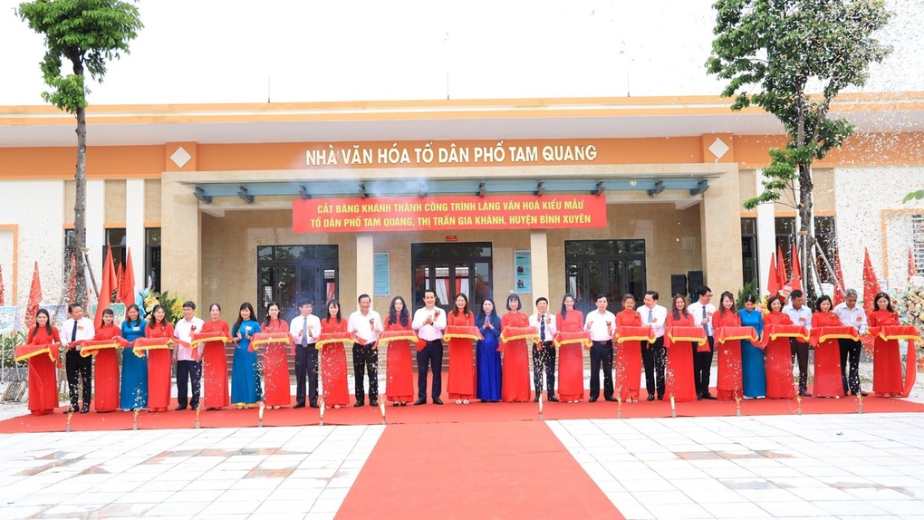 Khánh thành khu thiết chế văn hóa, thể thao kiểu mẫu tổ dân phố Tam Quang - 1 Khánh thành khu thiết chế văn hóa, thể thao kiểu mẫu tổ dân phố Tam Quang - 1