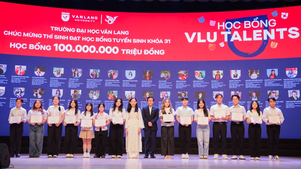 Phụ huynh chủ động cùng con tìm hiểu trường đại học tương lai - 5 Phụ huynh chủ động cùng con tìm hiểu trường đại học tương lai - 5