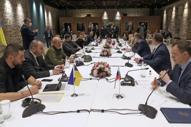 Hé lộ dự thảo hòa bình Nga - Ukraine sau khi xung đột bùng phát