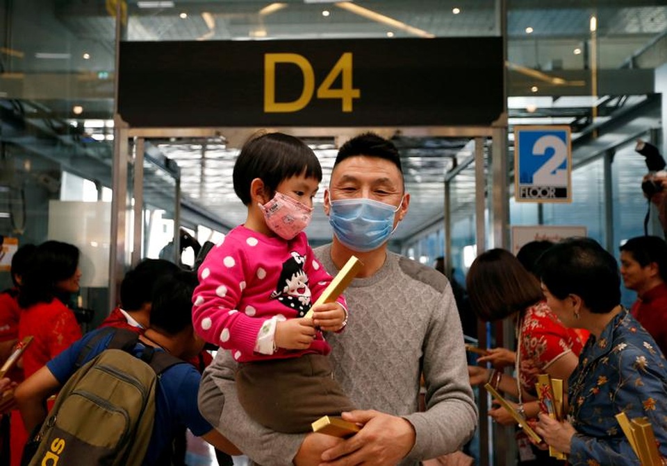 Trung Quốc “quay cuồng” vì virus Vũ Hán - 16 Trung Quốc “quay cuồng” vì virus Vũ Hán - 16