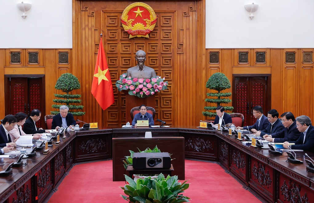 Thủ tướng: Bố trí nhân sự phù hợp trong sắp xếp, tinh gọn bộ máy - 1 Thủ tướng: Bố trí nhân sự phù hợp trong sắp xếp, tinh gọn bộ máy - 1