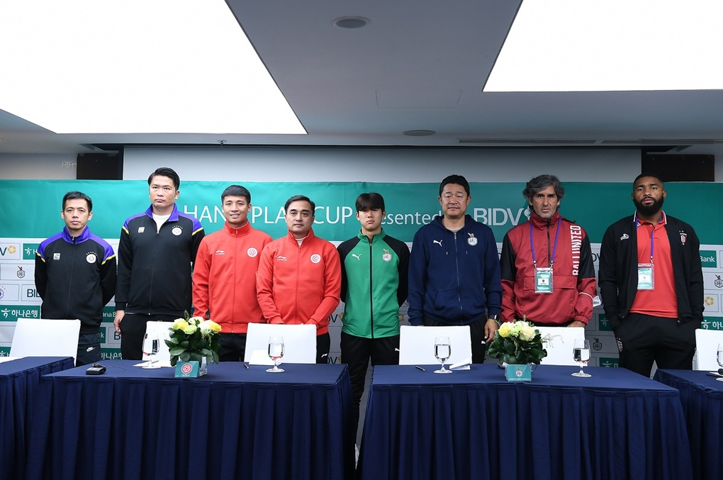 Hà Nội FC và Thể Công Viettel đọ sức với đại diện của Indonesia, Hàn Quốc - 1 Hà Nội FC và Thể Công Viettel đọ sức với đại diện của Indonesia, Hàn Quốc - 1