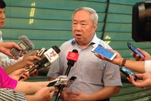 Vụ ông Vũ Huy Hoàng: “Có vấn đề tiền nong, vật chất không?”