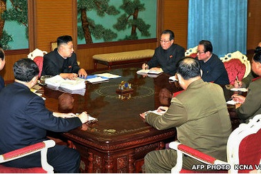 Triều Tiên thăng hàm tướng 48 sĩ quan, chuẩn bị thử tên lửa