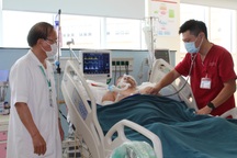 Năm 2023, cán bộ, viên chức có thể làm việc qua 65 tuổi mới nghỉ hưu