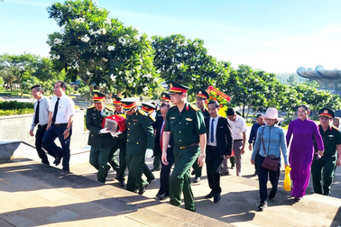 Tổ chức tìm kiếm, quy tập hơn 1.400 hài cốt liệt sĩ