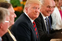 Tổng thống Trump úp mở về thỏa thuận với Triều Tiên trước giờ G