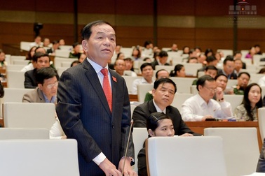 “Xây dựng cơ chế giám sát để cán bộ không dám tham nhũng”