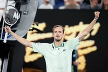 "Medvedev nhỉnh hơn Nadal trước trận chung kết Australian Open"