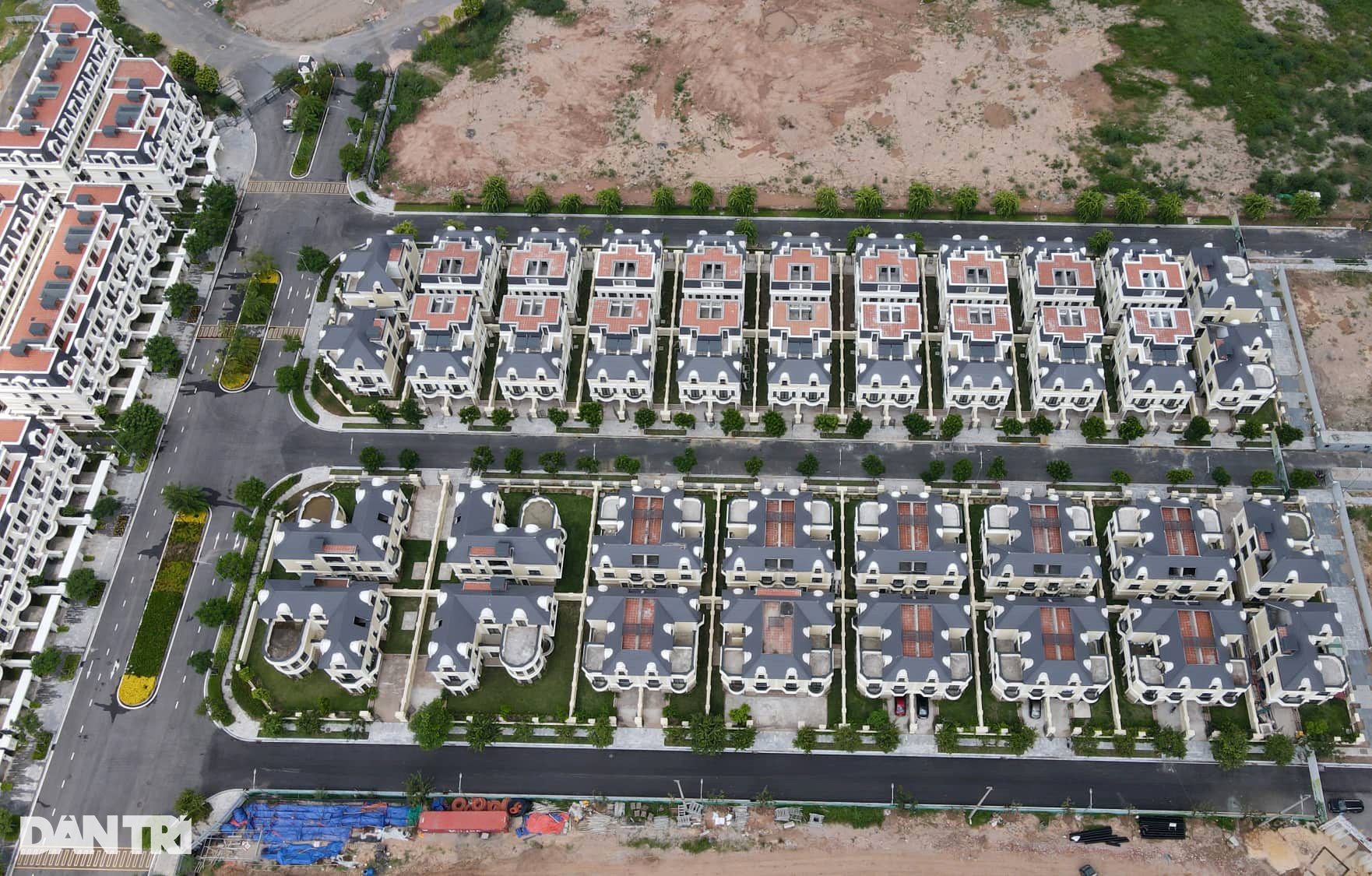 Phản đòn siết vốn vào bất động sản, giá nhà sẽ tăng tiếp? - 3 Phản đòn siết vốn vào bất động sản, giá nhà sẽ tăng tiếp? - 3