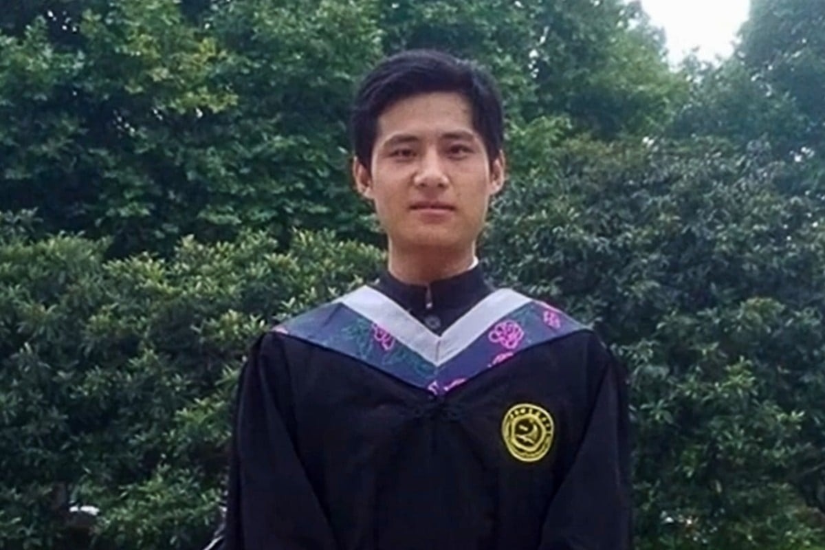 ຂ່າວດ່ວນ ປະລິນຍາເອກ ມະຫາວິທະຍາໄລອາເມລິກາ ກັບຄືນບ້ານເກີດ ເຮັດວຽກເປັນລັດຖະກອນຕໍ່າຫູກ - 1 Xôn xao tin Tiến sĩ Đại học danh tiếng của Mỹ về quê làm công chức quèn - 1