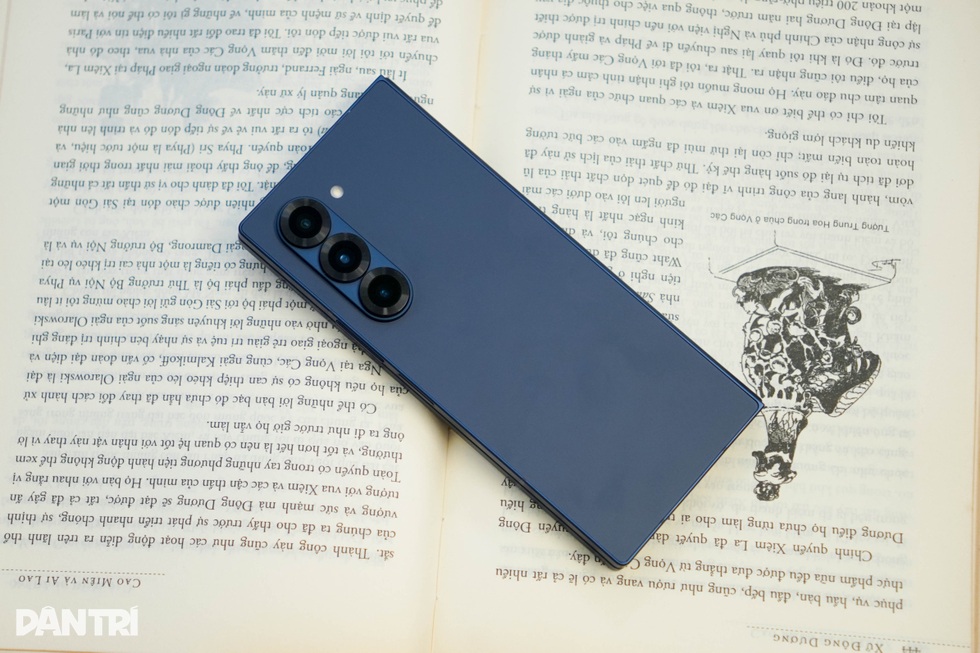 Đánh giá Samsung Galaxy Z Fold6 sau gần nửa năm ra mắt - 4 Đánh giá Samsung Galaxy Z Fold6 sau gần nửa năm ra mắt - 4