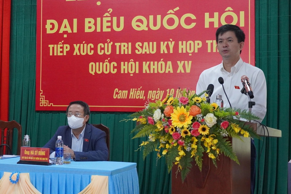 Cử tri bất bình việc thi công cao tốc gây nứt nhà, ngập úng - 2 Cử tri bất bình việc thi công cao tốc gây nứt nhà, ngập úng - 2