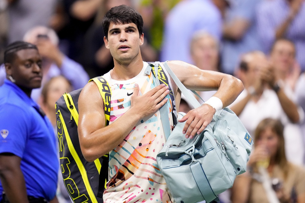 Carlos Alcaraz được dự đoán giành 3 Grand Slam trong năm 2024 - 1 Carlos Alcaraz được dự đoán giành 3 Grand Slam trong năm 2024 - 1