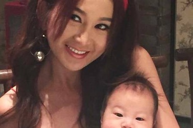 “Dâm phụ lẳng lơ nhất màn ảnh Hoa ngữ” trẻ đẹp ở tuổi 52