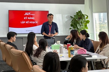 Chương trình "Thực tập sinh - Tạo nguồn" của J&T Express Việt Nam: Bệ phóng cho giới trẻ