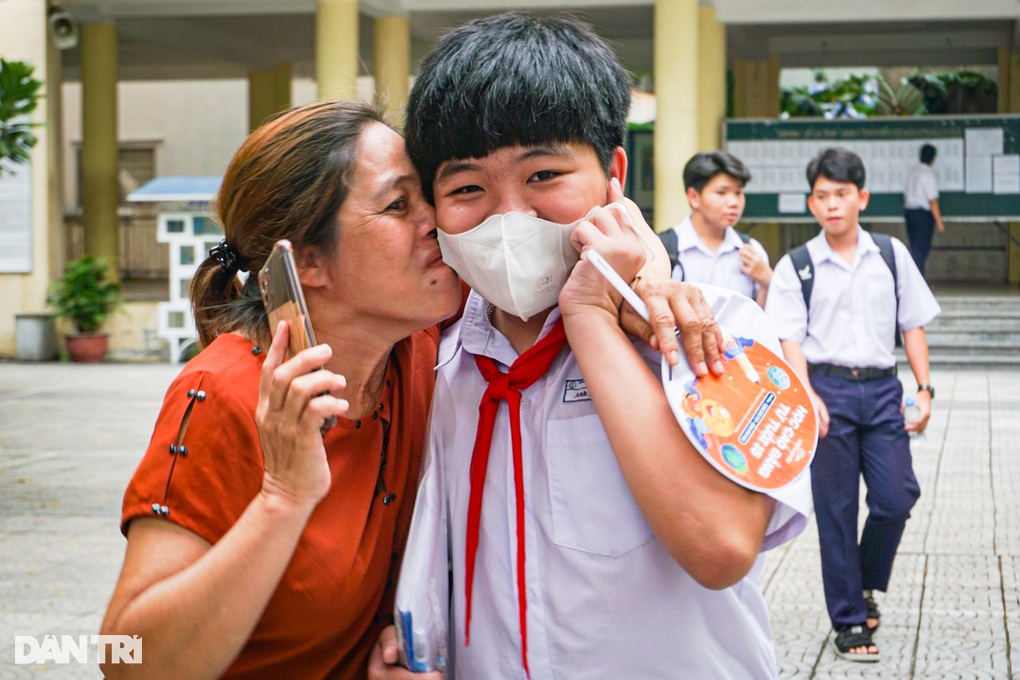 Dòng chia sẻ của người mẹ có con thi trượt lớp 10 - 4 Dòng chia sẻ của người mẹ có con thi trượt lớp 10 - 4