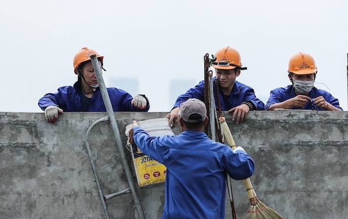 Hà Nội hoàn thành xử lý toà 8B Lê Trực đúng chỉ đạo của Thủ tướng - Ảnh 1. Hà Nội hoàn thành xử lý toà 8B Lê Trực đúng chỉ đạo của Thủ tướng - Ảnh 1.