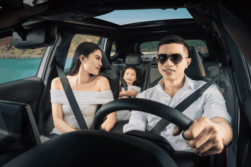 Toyota Corolla Cross Hybrid: Khi công nghệ hybrid không chỉ là trải nghiệm nhất thời - 2 Toyota Corolla Cross Hybrid: Khi công nghệ hybrid không chỉ là trải nghiệm nhất thời - 2