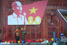 Thêm các tour tham quan miễn phí triển lãm 80 năm thành tựu đất nước