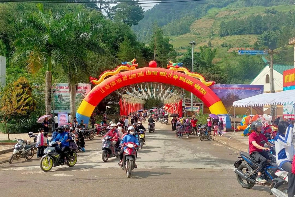 Dừng lễ hội, gặt lúa sớm, khẩn trương ứng phó với siêu bão Yagi - 1 Dừng lễ hội, gặt lúa sớm, khẩn trương ứng phó với siêu bão Yagi - 1