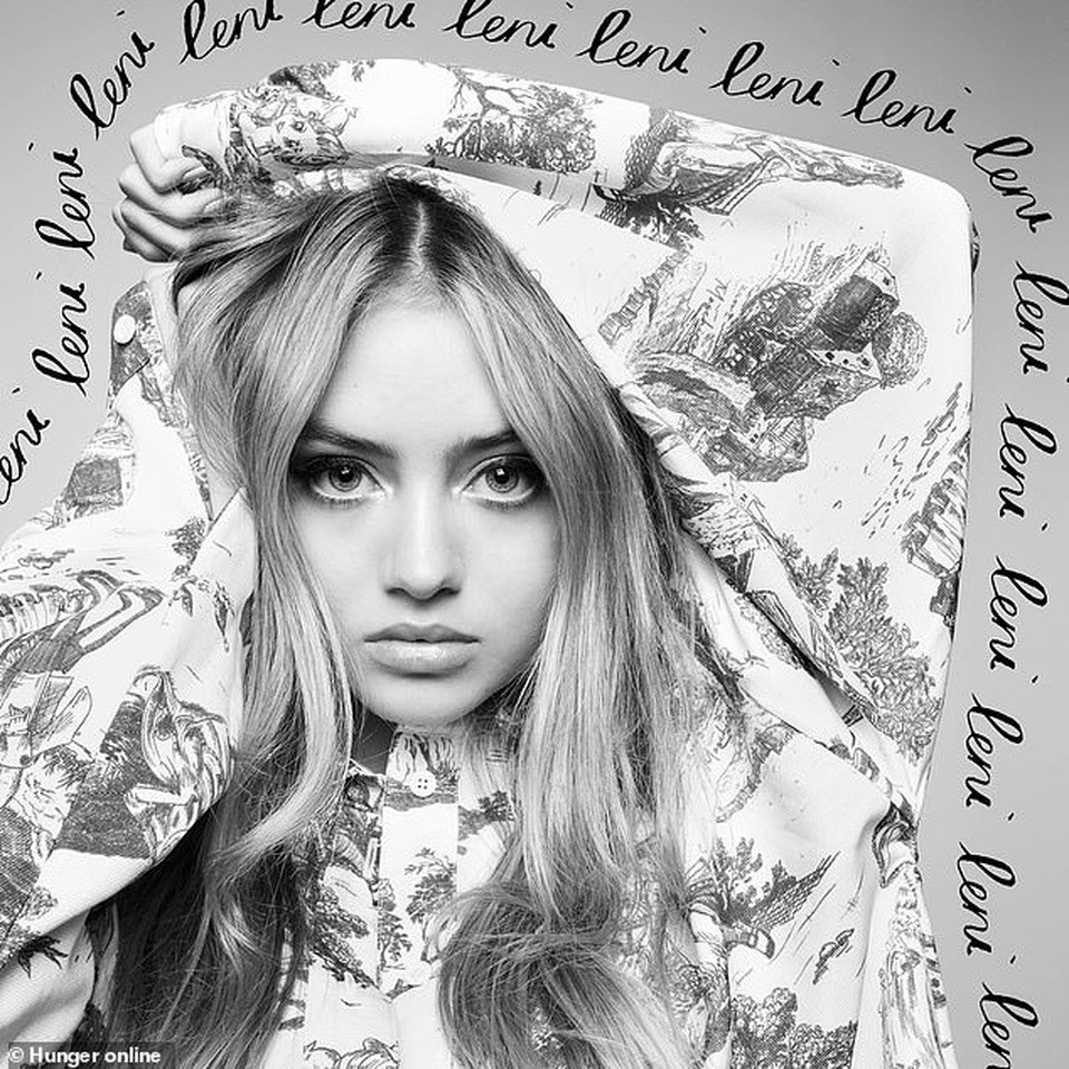 Nhan sắc quyến rũ bất ngờ của con gái Heidi Klum - 4 Nhan sắc quyến rũ bất ngờ của con gái Heidi Klum - 4