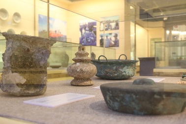 Chiêm ngưỡng cổ vật vớt từ tàu chìm dưới đáy đại dương Việt Nam