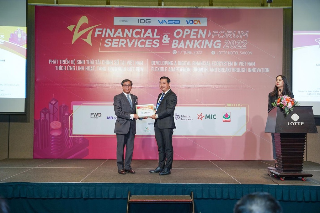 Fubon Life Việt Nam nhận giải Dịch vụ tài chính tiêu biểu năm 2022 - 1 Fubon Life Việt Nam nhận giải Dịch vụ tài chính tiêu biểu năm 2022 - 1