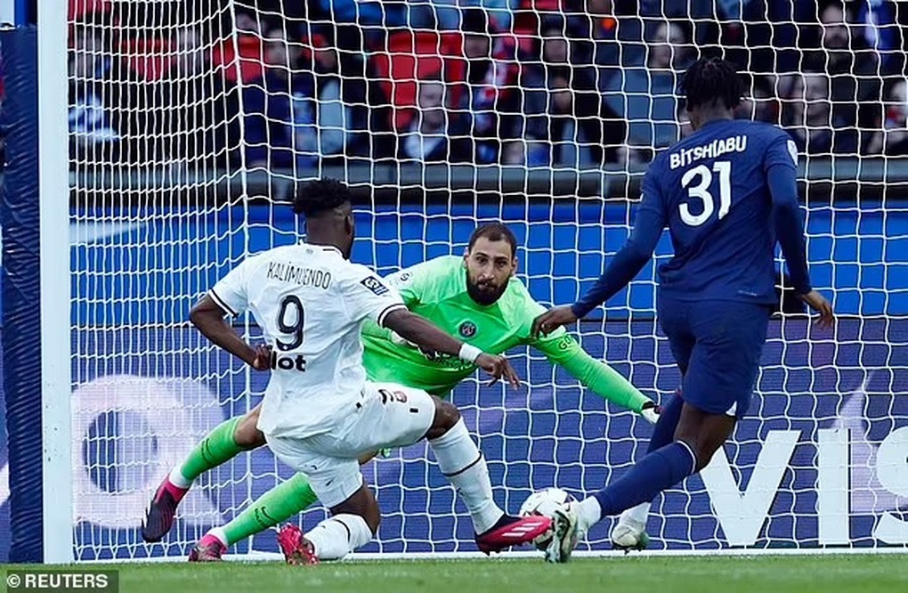 Messi và Mbappe vô duyên, PSG nhận cú sốc ở Ligue 1 - 4 Messi và Mbappe vô duyên, PSG nhận cú sốc ở Ligue 1 - 4