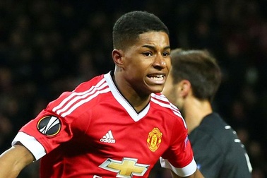 “Măng non” Rashford phá vỡ kỷ lục tồn tại 51 năm ở MU