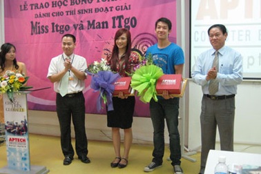 Trao học bổng toàn phần cho Miss ITgo và Man ITgo