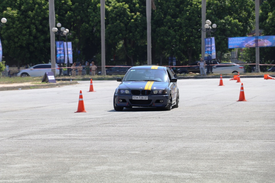 Giải ô tô thể thao Gymkhana Ninh Bình 2020 đã tìm được nhà vô địch - 4 Giải ô tô thể thao Gymkhana Ninh Bình 2020 đã tìm được nhà vô địch - 4