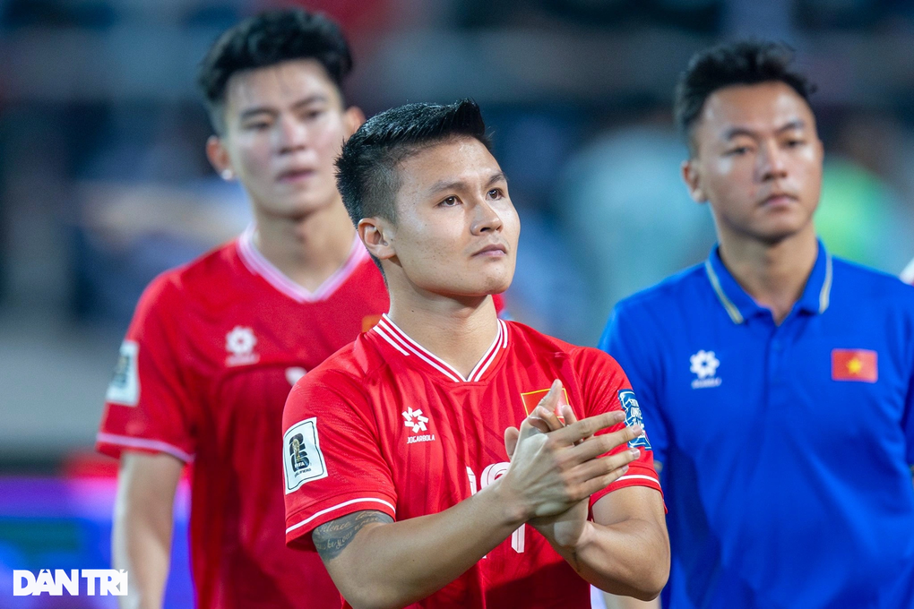 Tuyển Việt Nam chinh phục AFF Cup: Con đường độc đạo của HLV Kim Sang Sik