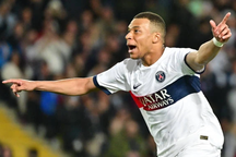 Kylian Mbappe có cơ hội giành cú ăn ba trước khi chia tay PSG