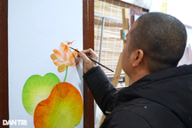 Sản phẩm "độc nhất vô nhị" từ lá sen của ông đồ