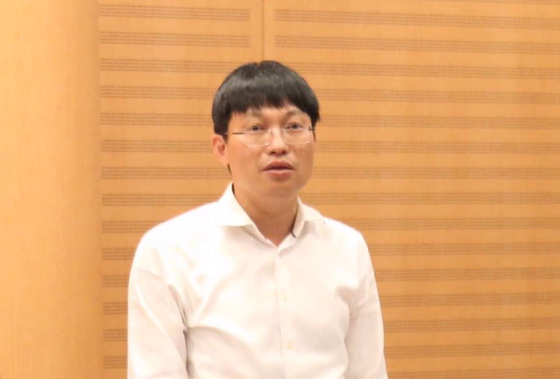 Vụ biệt thự tai tiếng ở Hà Nội: Làm rõ trách nhiệm Chủ tịch quận Cầu Giấy - 2 Vụ biệt thự tai tiếng ở Hà Nội: Làm rõ trách nhiệm Chủ tịch quận Cầu Giấy - 2