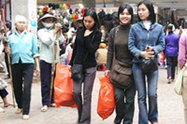 Mùa “đốt tiền” của sinh viên