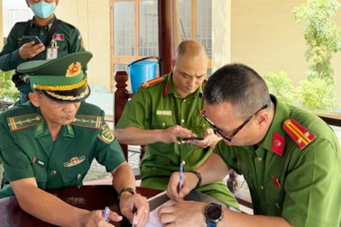 Hà Nội: Giải cứu nam sinh bị "bắt cóc online", vượt biên sang Campuchia