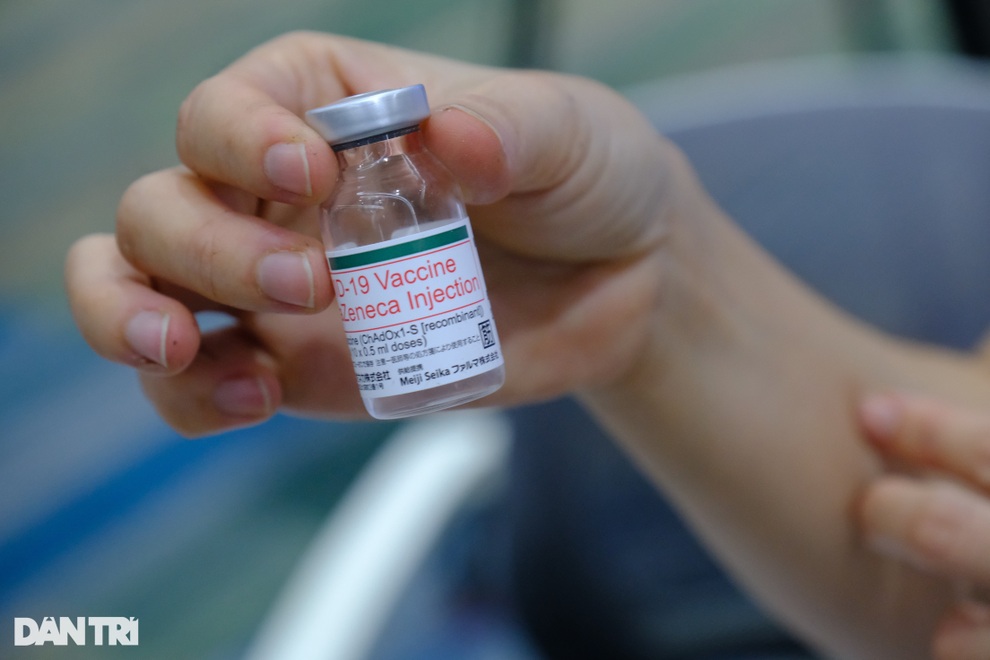 Trẻ em béo phì, có bệnh nền cần tiêm vaccine Covid-19 thế nào cho an toàn? - 2 Trẻ em béo phì, có bệnh nền cần tiêm vaccine Covid-19 thế nào cho an toàn? - 2