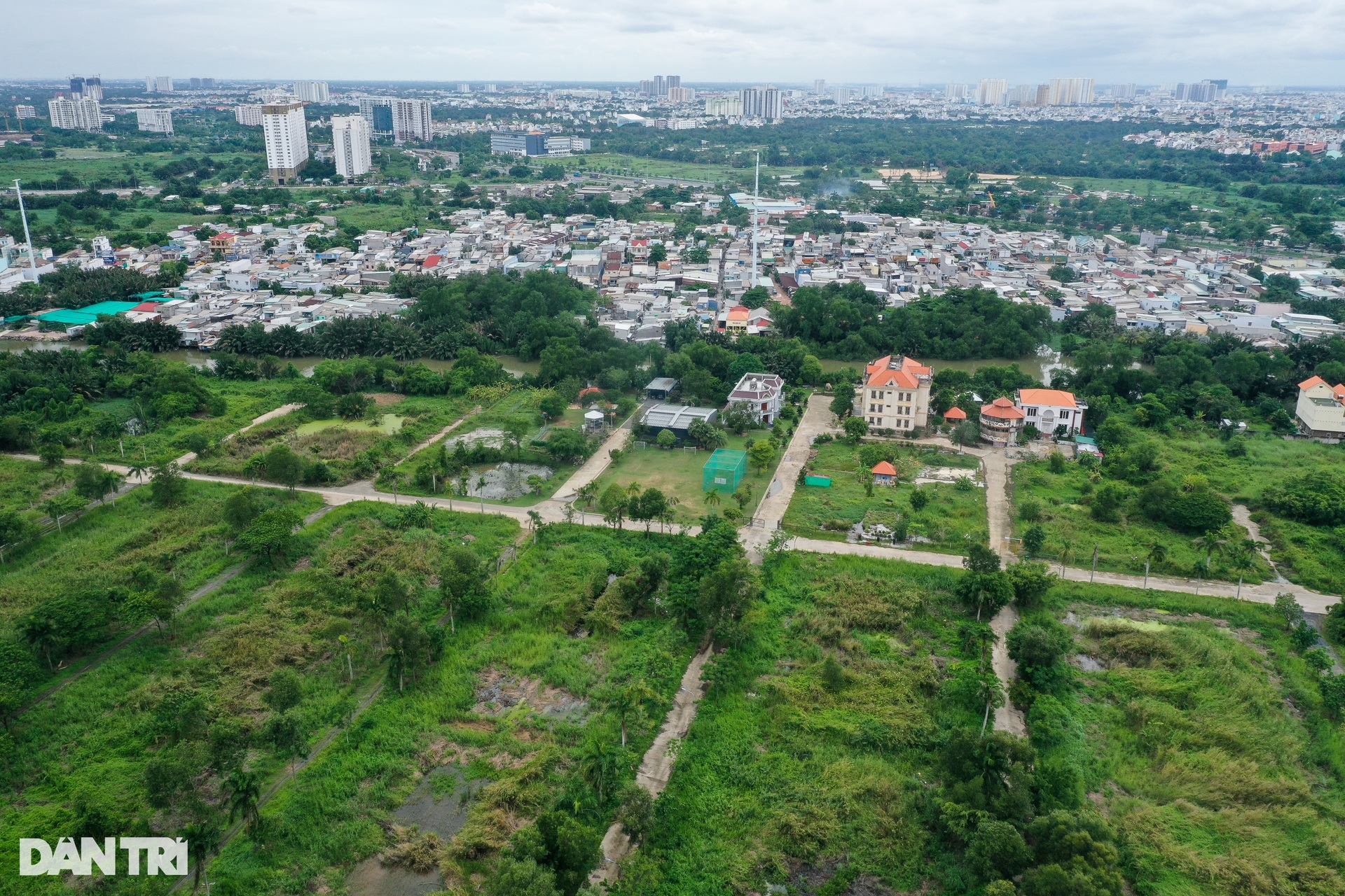 Người dân TPHCM mắc kẹt trong dự án đất nền hơn 20 năm chưa được xây nhà - 3 Người dân TPHCM mắc kẹt trong dự án đất nền hơn 20 năm chưa được xây nhà - 3