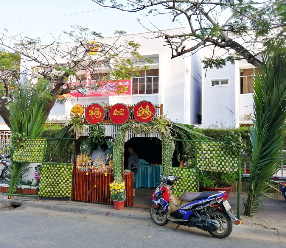 Rộn ràng “Chợ quê ngày Tết” giữa lòng thành phố - 12 Rộn ràng “Chợ quê ngày Tết” giữa lòng thành phố - 12
