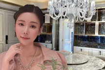 Căn hộ triệu USD khiến gia đình chồng cũ tàn độc với người mẫu Hong Kong