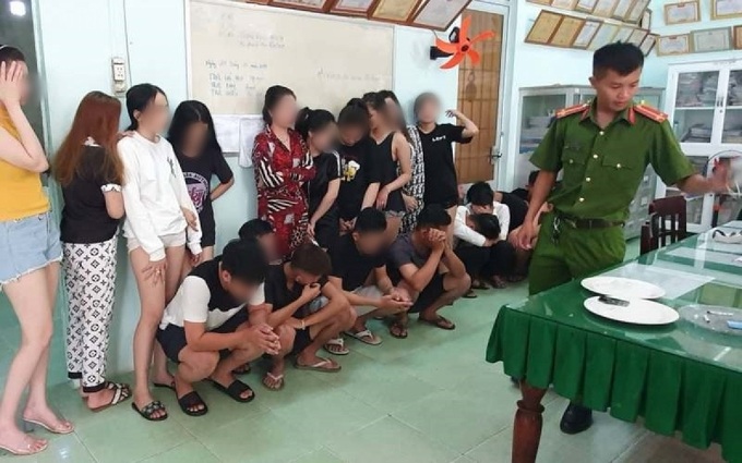 Với việc ra đời của nhiều loại ma túy tổng hợp, việc sử dụng ma túy đang có xu hướng trẻ hóa