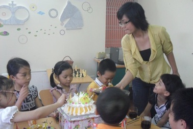 Kiện tướng 8X mở trường cờ vua