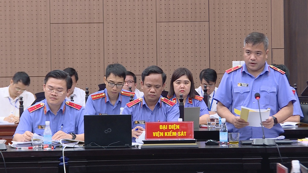 Tạm dừng phiên tòa chuyến bay giải cứu để cập nhật tiền khắc phục - 1 Tạm dừng phiên tòa chuyến bay giải cứu để cập nhật tiền khắc phục - 1