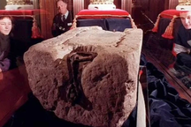 Bí ẩn viên "Đá định mệnh" được sử dụng trong lễ đăng quang Vua Charles III