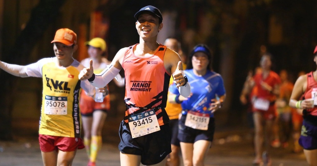 Chàng trai chinh phục đường chạy 42km sau hơn 1 năm chữa ung thư máu - 3 Chàng trai chinh phục đường chạy 42km sau hơn 1 năm chữa ung thư máu - 3