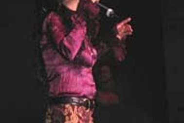 “Bay sô” xứ người, kiếm tiền không dễ!