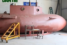 "Đột nhập" tàu ngầm mini do doanh nhân Việt Nam sản xuất